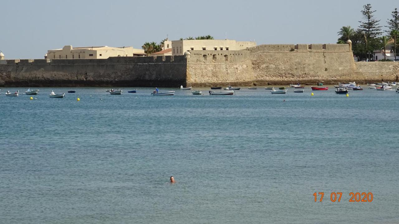Apartamento Fenicia Con Aparcamiento Incluido Vistas Al Mar Cadiz Luaran gambar