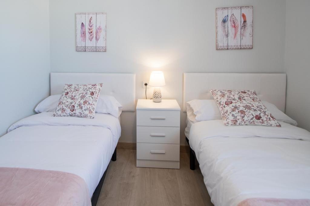 Apartamento Fenicia Con Aparcamiento Incluido Vistas Al Mar Cadiz Luaran gambar