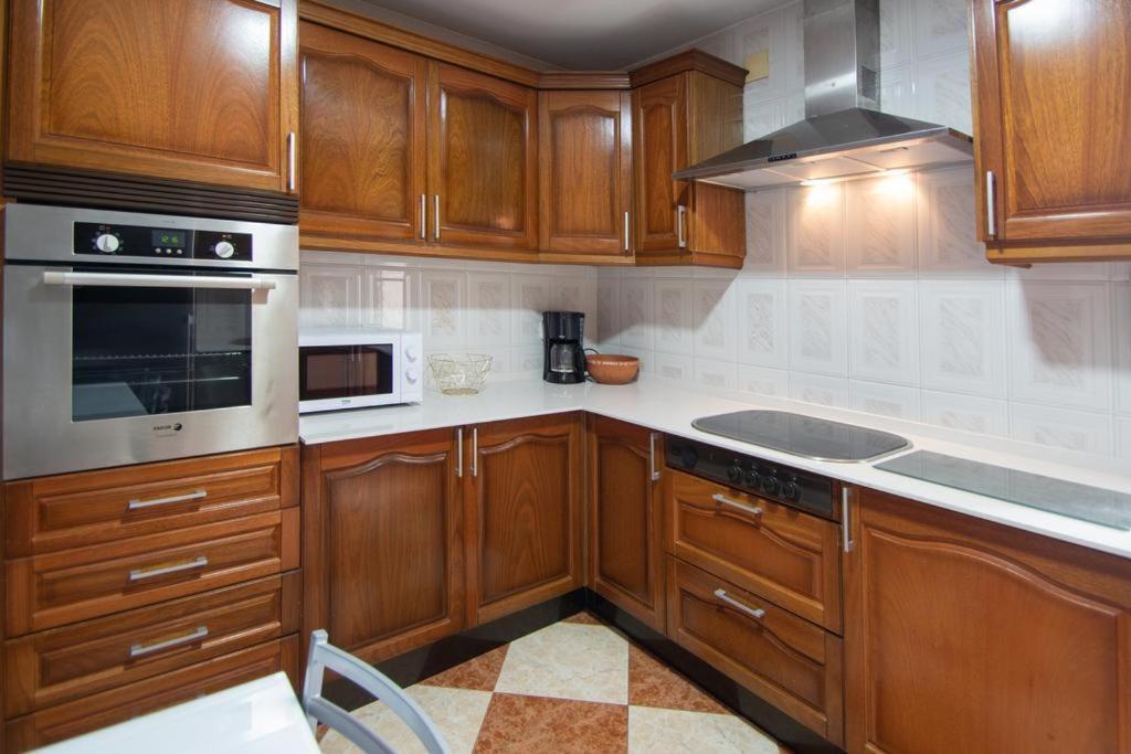 Apartamento Fenicia Con Aparcamiento Incluido Vistas Al Mar Cadiz Luaran gambar