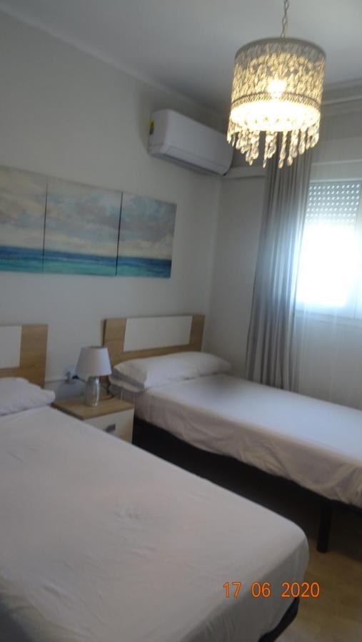 Apartamento Fenicia Con Aparcamiento Incluido Vistas Al Mar Cadiz Luaran gambar